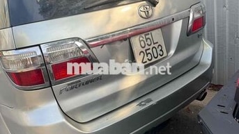 Toyota Fortuner 2009 Bạc máy dầu