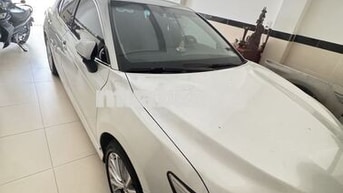 Toyota Camry 2021 2.5Q 60000 km