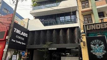 87 tỷ! Bán toà nhà MT Nguyễn Cửu Vân, Bình Thạnh - 8x25m - Hầm 7 Tầng