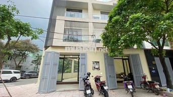 Tim một bạn nữ ở ghép đường Tạ Lưu Quang Bửu gần Parc Mall Quận 8