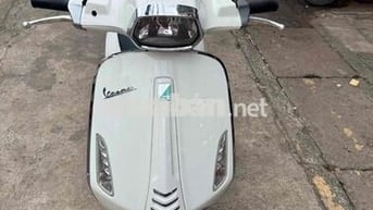Vespa 125 Sprint ABS 2018 Trắng xe đẹp ngay chủ