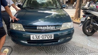 Ford Laser Xanh đậm