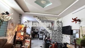 Nhà vừa ở vừa kinh doanh, căn góc chỉ 12tr