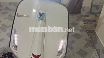 Piaggio Vespa 2024 Trắng 2000km