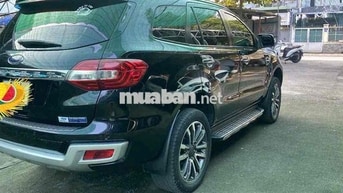 Ford Everest 2020 Titanium 4x2 Đen