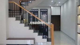 Cần bán gấp căn nhà full nội thất thiết kế hiện đại, gần siêu thị GO