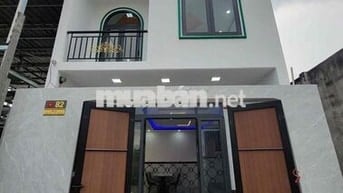 Nhà 1 trệt 1 lầu 3 pn sổ hồng riêng hoàn công ngân hàng hỗ trợ 70%