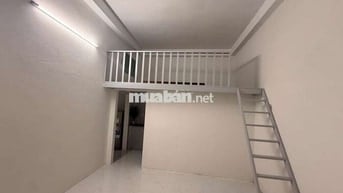 NHÀ CẤP 4 GÁC LỬNG GẦN SÂN BAY