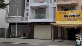 Nhà phố thương mại, ngay trước cửa chính Lotte Mart Lái Thiêu, 33tr/th