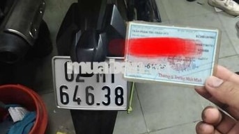 Honda Winner màu Vàng