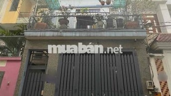 Bán Nhà Ở Tiện Nghi Khu Nội Bộ Gần Ga T3