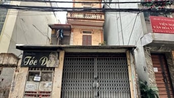 Bán nhà mặt Yên Lạc, Hai Bà Trưng 65m, 3 tầng, mt 5.6m. Giá: 25.2 tỷ