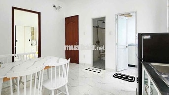 1 PN SIÊU XỊN 3 CỬA SỔ THOÁNG CÓ MÁY GIẶT RIÊNG