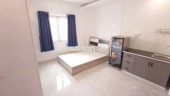 Căn hộ mới , máy giặt riêng ,thoáng mát.. 