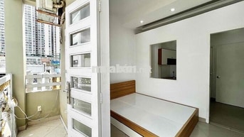 Cho thuê 2PN nhà mặt tiền, có thang máy, full nội thất