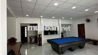 Cho thuê nhà 2 mặt tiền đường Chính Hữu, vị trí kinh doanh đẹp