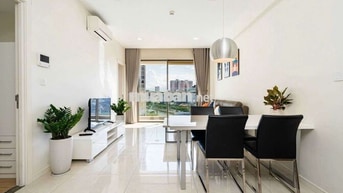 Căn 2PN View Mát Nội Thất Mới Đẹp ở Bến Vân Đồn Q4 gần Q1. ***