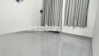 Bán nhà cấp 4 mới đẹp đường Phùng Hưng