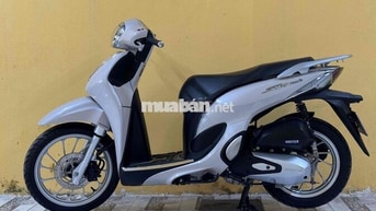 Honda SH Mode màu Kem