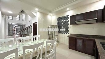 Nhà 5 Tầng. HXH Sát MT Thích Quảng Đức – Dòng Tiền Ngay –13,5 Tỷ
