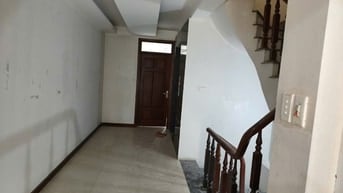 Cho thuê nhà mặt phố Nguyễn Tuân, 110m2,2 mặt tiền, kinh doanh đỉnh