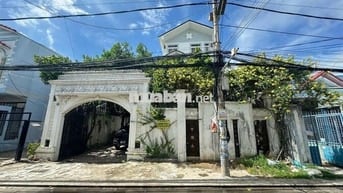 Biệt Thự FULL NỘI THẤT đường Hùng Vương chỉ 30 triệu