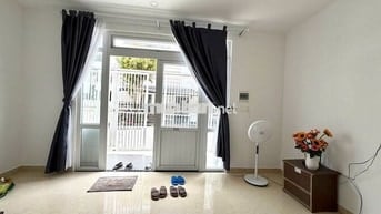 CHO THUÊ NHÀ NGUYÊN CĂN 1 TRỆT 3 LẦU ĐƯỜNG HÙNG VƯƠNG FULL NỘI THẤT