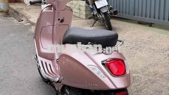 Piaggio Vespa Sprint 2017 Hồng 19000 km