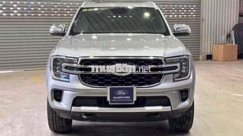 Ford Everest Titanium 2022 Bạc 84.000km