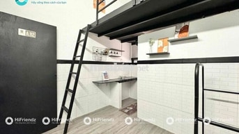 TRỐNG LẠI VÀI PHÒNG GIÁ RẺ - GÂN CÔNG TY PONCHEN - DÁN SÀN SẠCH SẼ