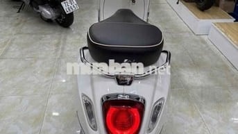 Piaggio Vespa Iget 125 ABS 2020 Trắng