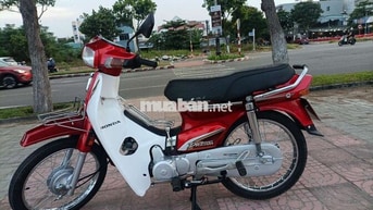 Honda Super Dream Đỏ trắng
