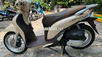 Honda SH Mode 2018 Vàng kem