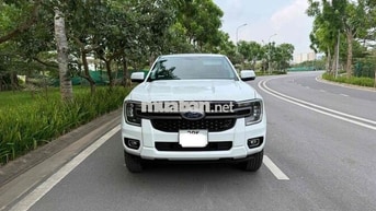 Ford Ranger XLS Trắng 2023 AT 2 cầu