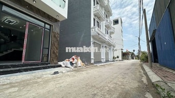 Bán nhà mặt phố Nguyễn Lương Bằng nhà mới tinh 4 tầng căn góc 