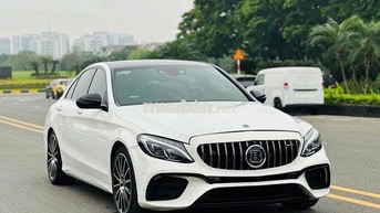Mercedes C300 AMG 2017 Trắng 80000 miles
