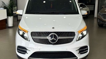 Mercedes V250 AMG 2023 siêu lướt tên Cty XHĐ cao