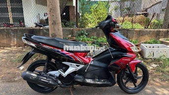 Honda Air Blade Đỏ đen Zin