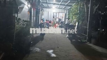 bán nhà HXH huỳnh Tấn Phát, trấn Nhà Bè, dt;8 x4m,giá 800 trieu