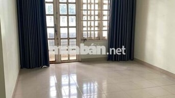PHÒNG ĐẸP LẦU 1 - 1PN 1PK 1WC RIÊNG BIỆT - NGAY MT đường Phạm Thế Hiển