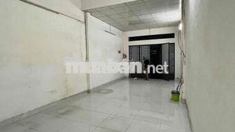 Cho thuê nhà ở vừa kinh doanh hay kho xưởng, hẻm 6 mét!