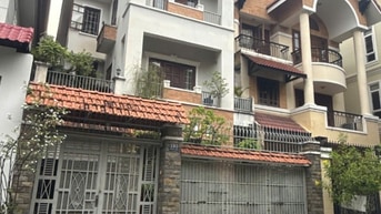 53 tỷ! Bán Biệt thự Đường Hoa, P2, Phú Nhuận - 8x18m CN: 144m2 - 4 Lầu