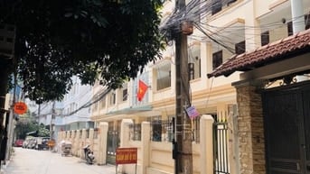 Ngọc Khánh – Ba Đình – Ô Tô Tránh 146 M2 – 3 T – MT 14 M – Giá 42.4 Tỷ