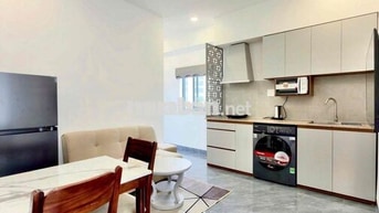 Cho Thuê Căn Hộ Cao Cấp ( Mới 100% ). Cách biển 100m