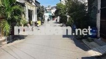 cần bán nhà Tân Chánh hiệp 07 cách Nguyễn ảnh thủ 200 m