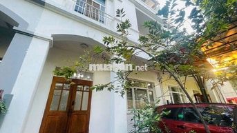 Villa Hưng Thái 37tr chủ nhà thiện chí cho thuê, full nội thất.