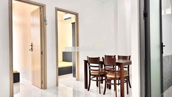 TRỐNG 1 PHÒNG CĂN HỘ 2 PHÒNG NGỦ - ĐẦY ĐỦ NỘI THẤT - BAN CÔNG