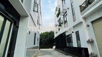 Nhà 1 trệt 2 lầu phường Trấn Biên ( Hiệp Hoà ) khu vực víp. chỉ 5 tỷ