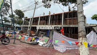 cho thuê căn 3 mặt tiền vị trí hiếm có