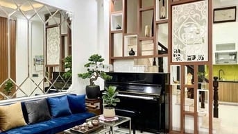 Nhà đẹp ở ngay Nguyễn Viết Xuân 49m2